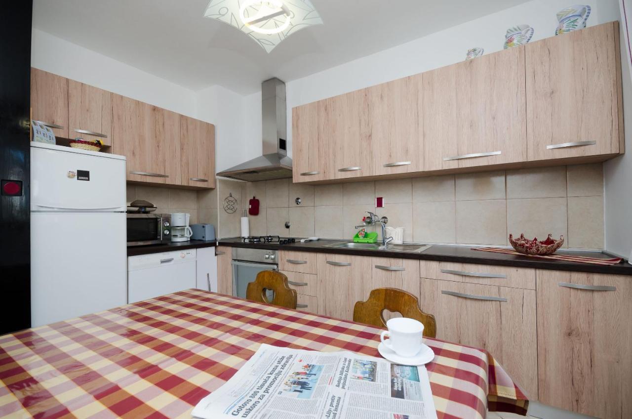 Apartment Bozena Punat Ngoại thất bức ảnh